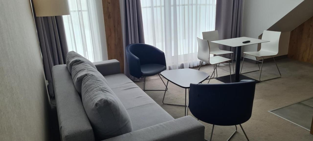 Aparthotel Apartamenty Czarna Gora 408 Sienna  Ngoại thất bức ảnh